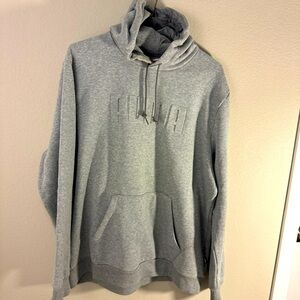 PUMAS men’s sweatshirt